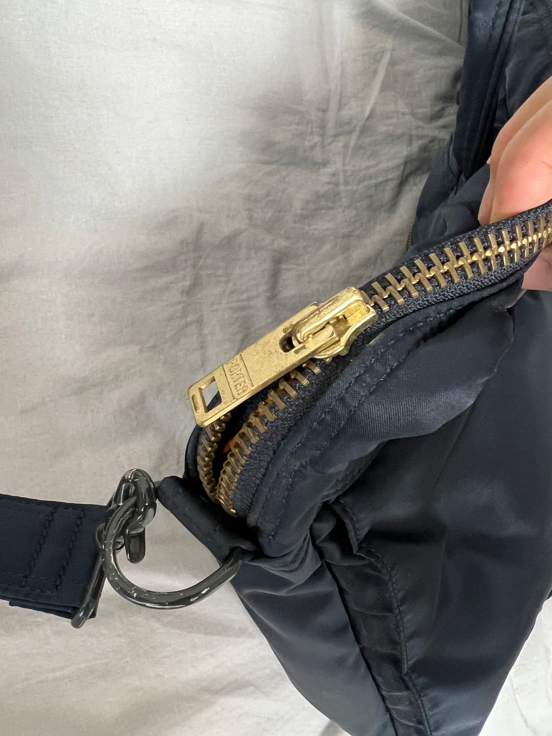 요시다포터 탱커 숄더백 네이비 라지 상품이미지5