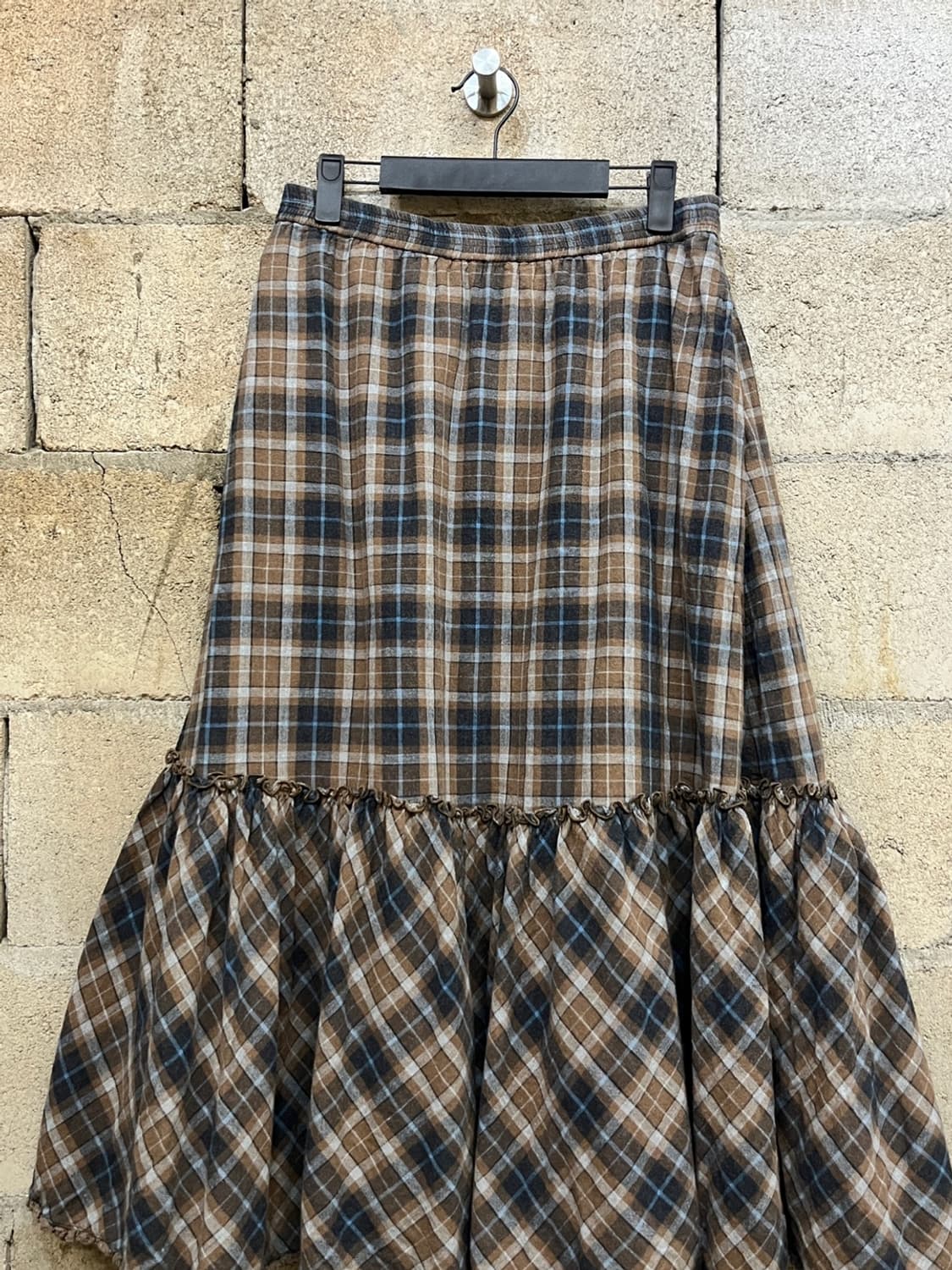 선댄스 체크 플레어 스커트 상품이미지2