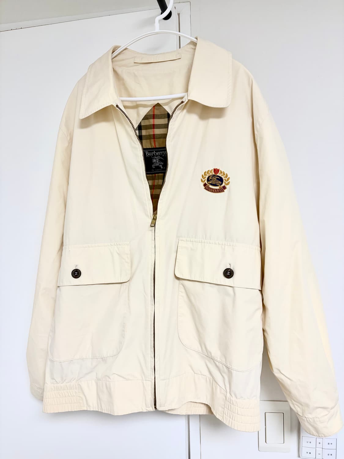 버버리 봄 아우터(90s USA 크레스트 자수 자켓) 상품이미지1