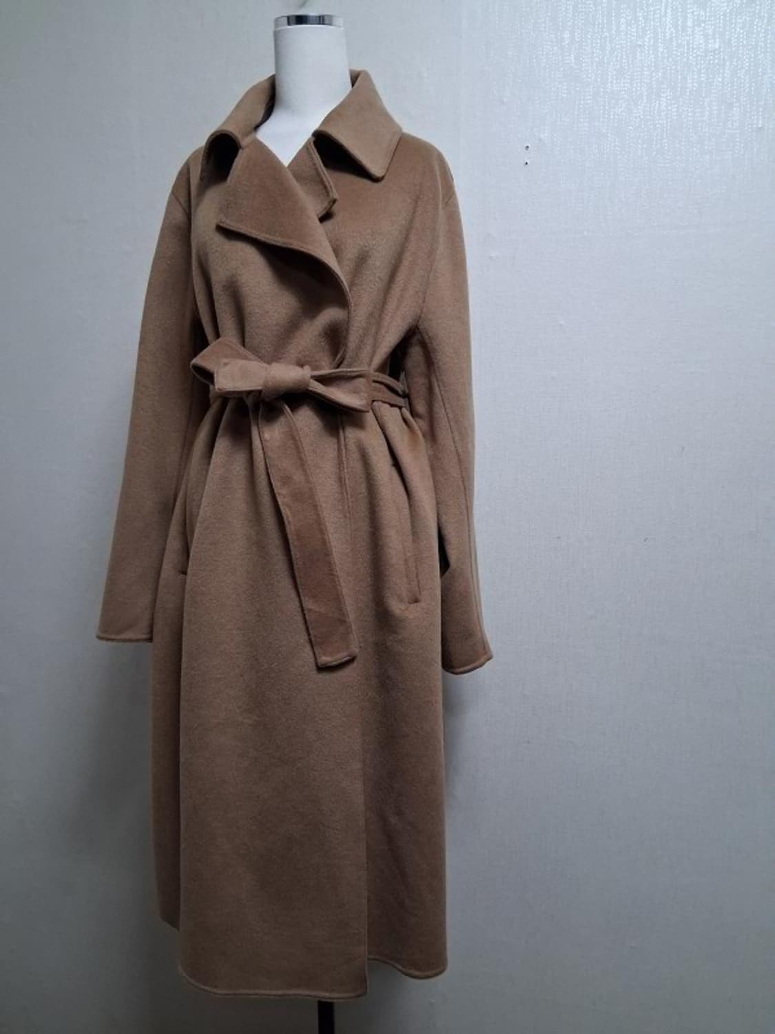 유니클로 소털 카멜 베이지 핸드메이드 울롱코트 7788  상품이미지1