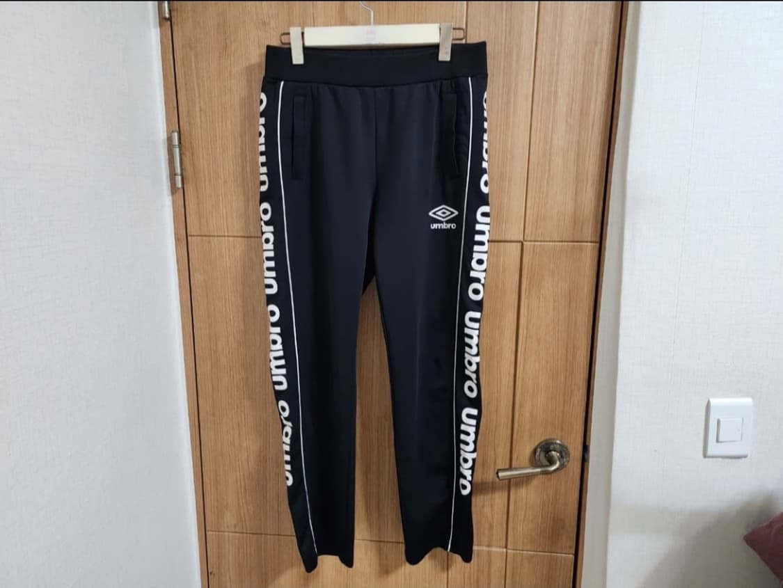 (100)엄브로 트레이닝복 세트 상품이미지4