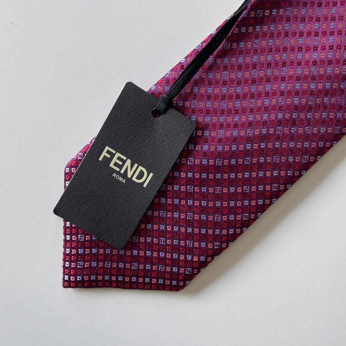 택달린 미사용품 신형 펜디(FENDI) 모노그램 명품 정품 넥타이 상품이미지7