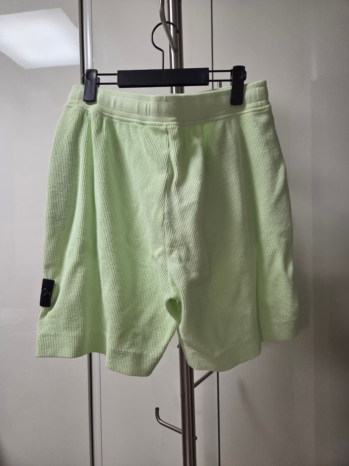 스톤아일랜드 버뮤다 반바지 라이트그린 상품이미지3