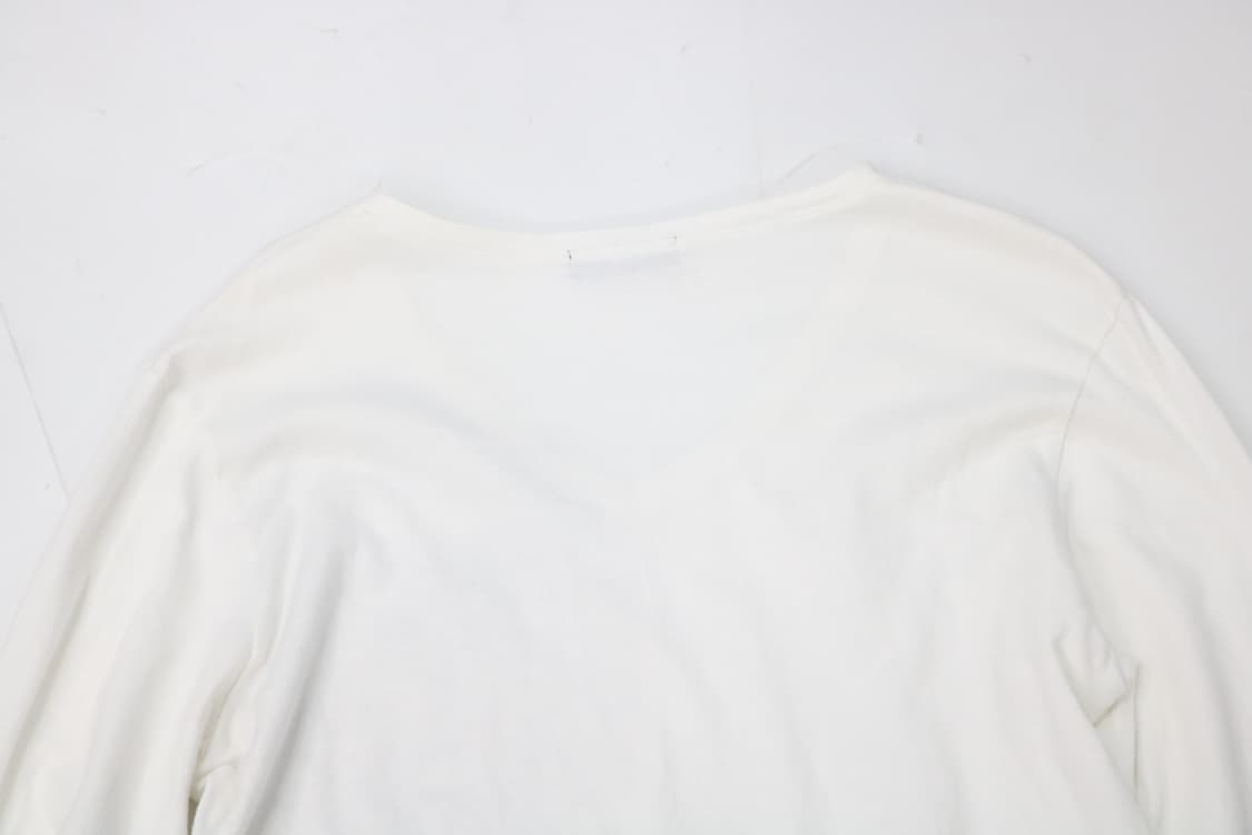 토네이도 마트 스컬 바로크 그래픽 브이넥 긴팔티셔츠 상품이미지8