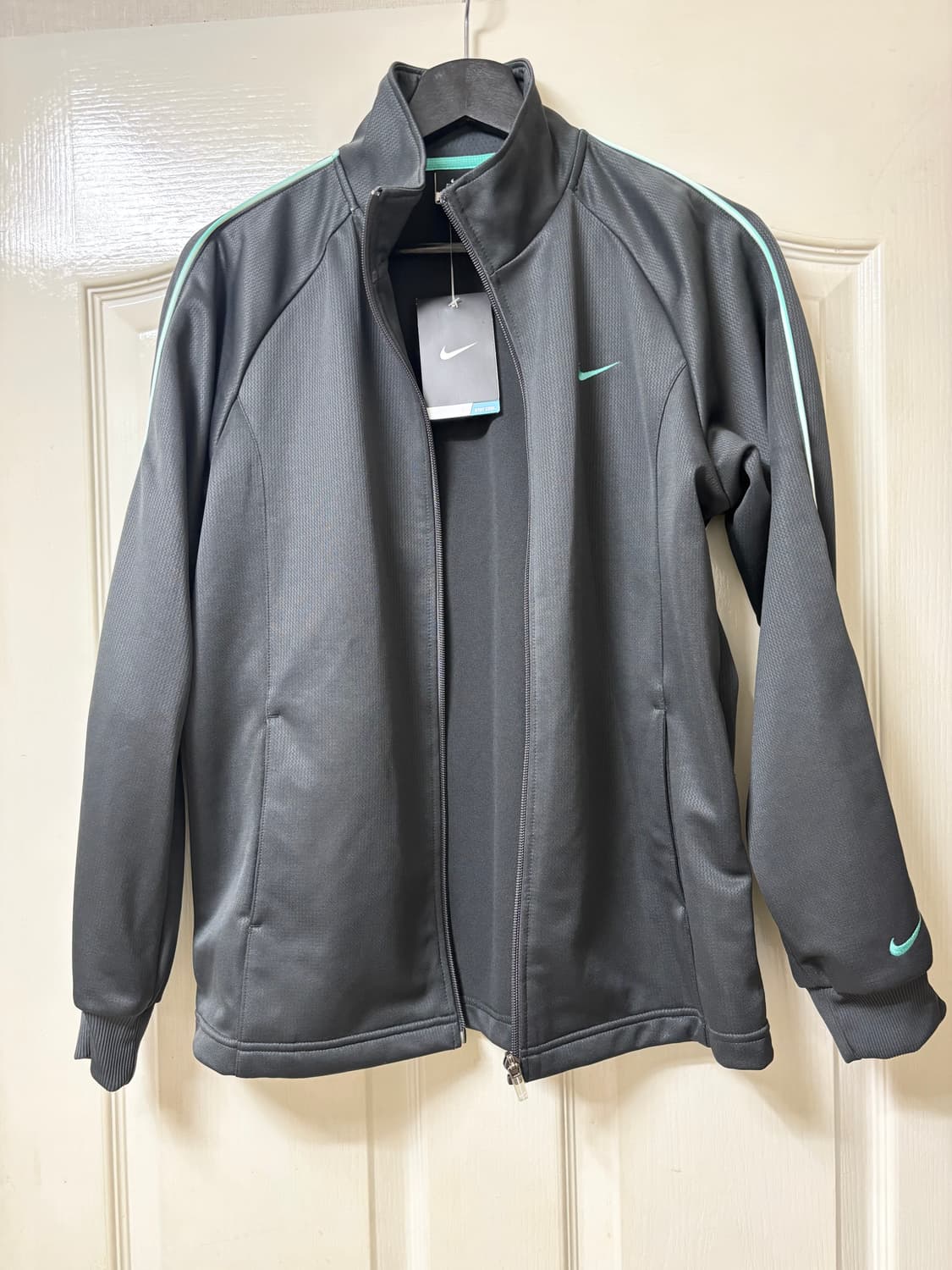 나이키 트레이닝 저지 자켓 여성 L  일본산 상품이미지1