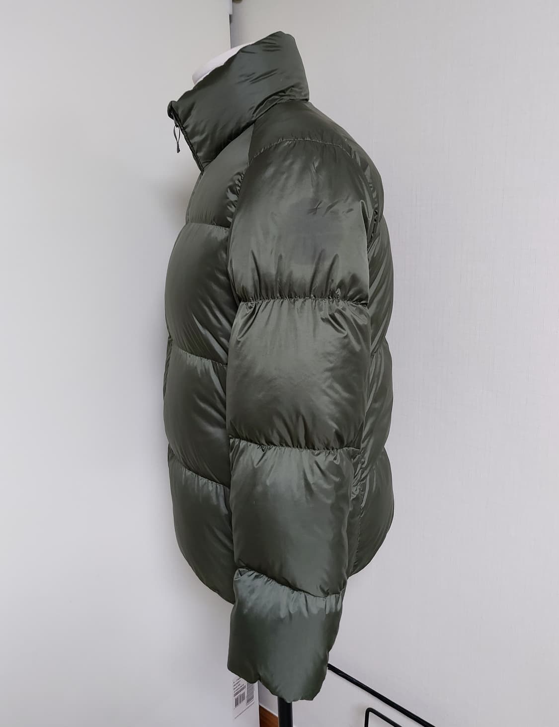 유니클로 울트라 라이트 다운 봉태규패딩(L) 상품이미지4