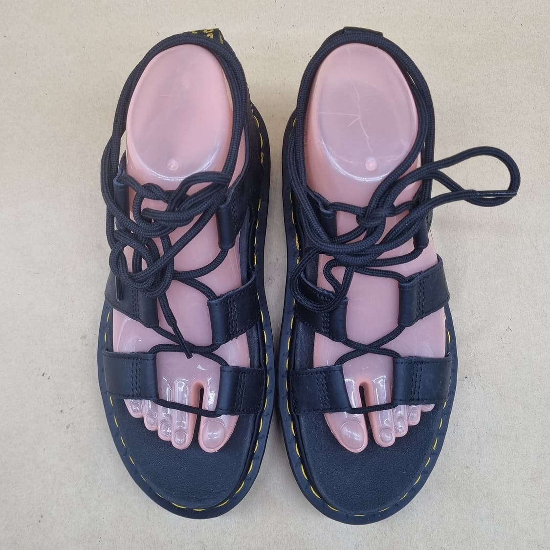 닥터마틴 나틸라 여성 샌들240 상품이미지2