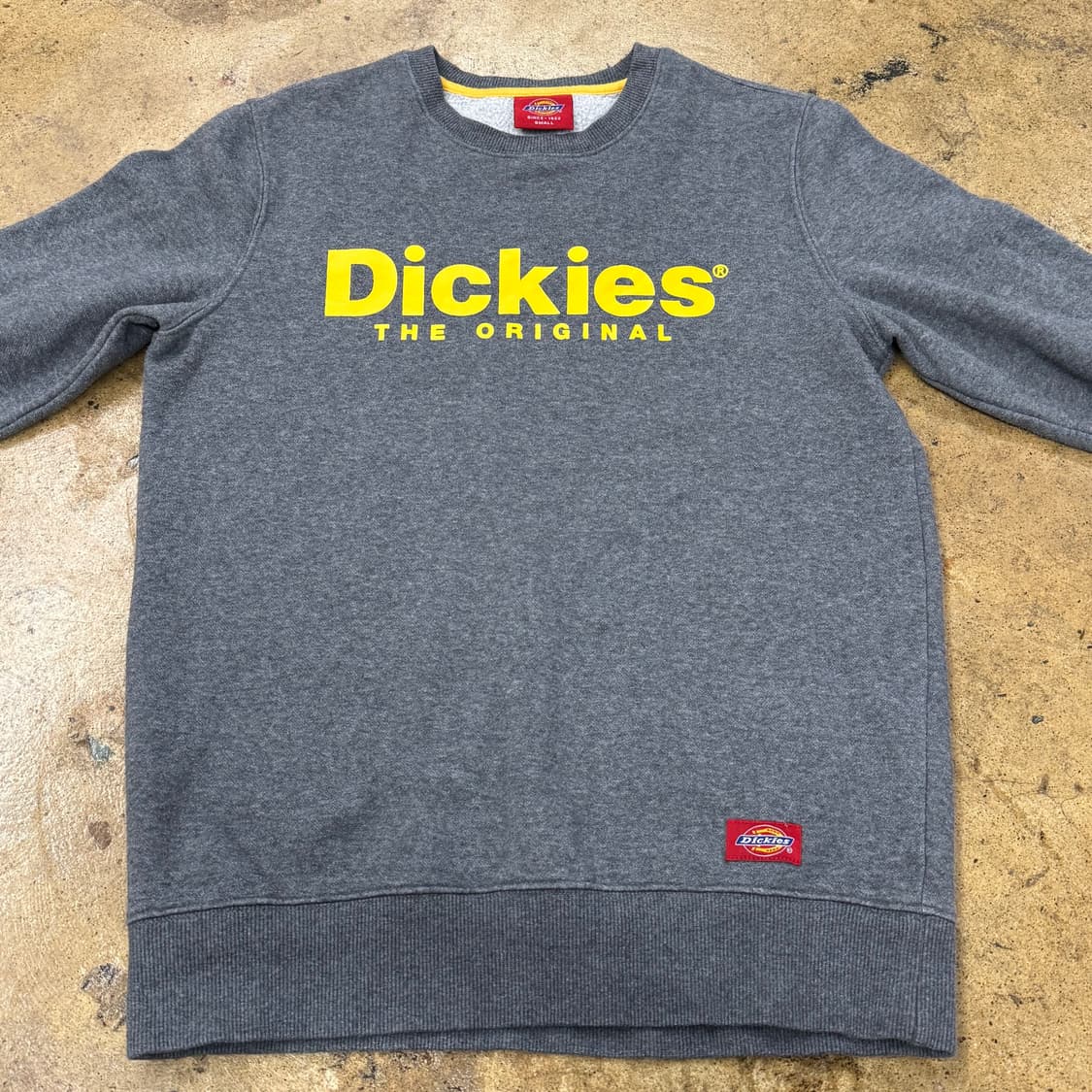 디키즈 그레이 옐로우 맨투맨 상품이미지3