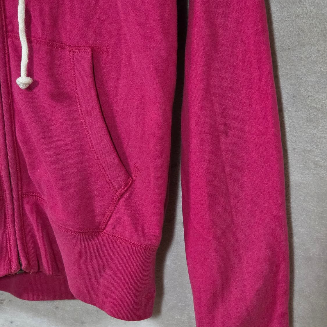 후아유 핑크 슬림핏 Y2K 후드집업 상품이미지3