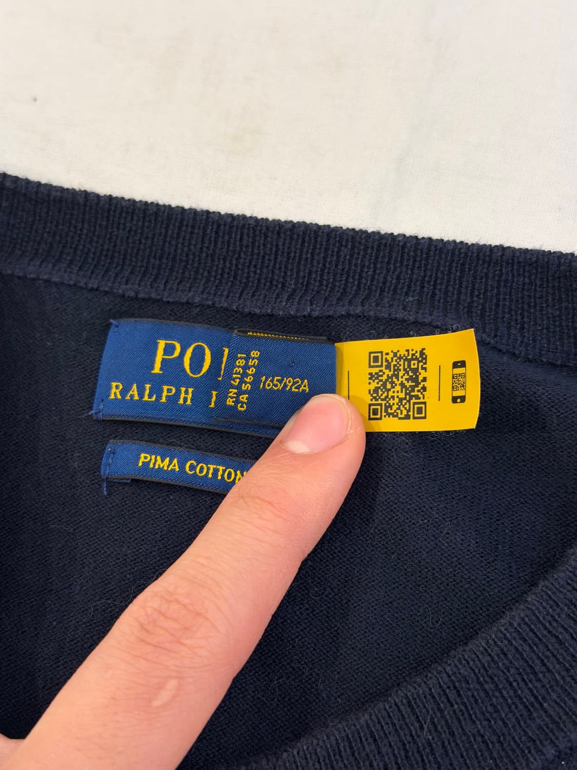 폴로 랄프로렌 큐알탭 라운드넥 니트 네이비 상품이미지3
