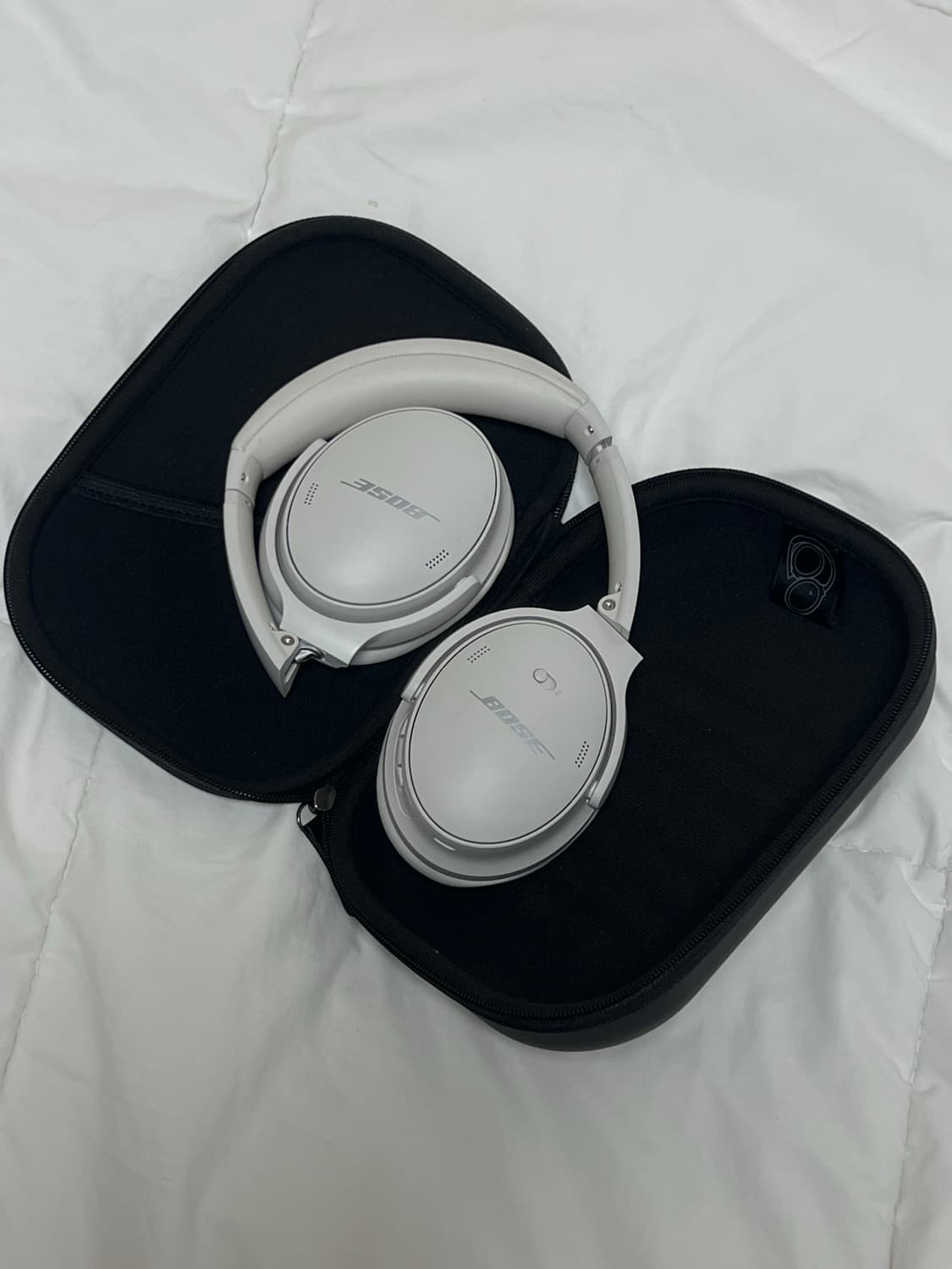 보스 BOSE QC 헤드폰 화이트 스모크 상품이미지1