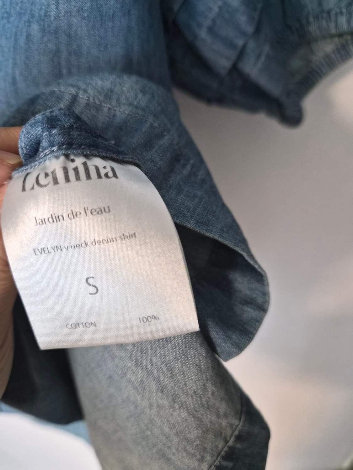 새상품 [LENINA] 르니나 에벨린(EVELYN) 브이넥 데님 셔츠 - 상품이미지6