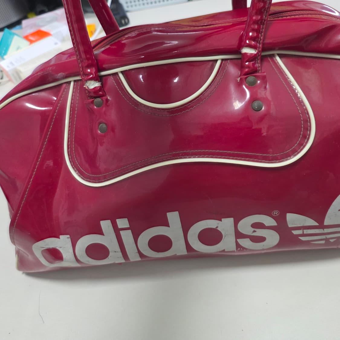 아디다스 올드스쿨 빈티지 애나멜 보스턴백 상품이미지3