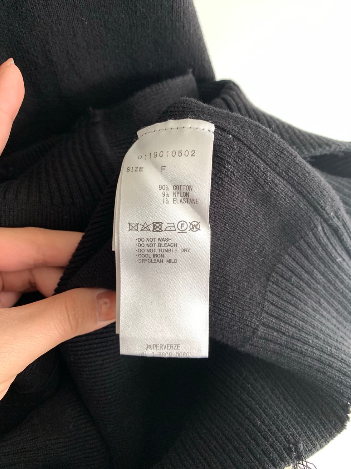 Perverze 퍼버즈 데미지 스웻 가디건 상품이미지5