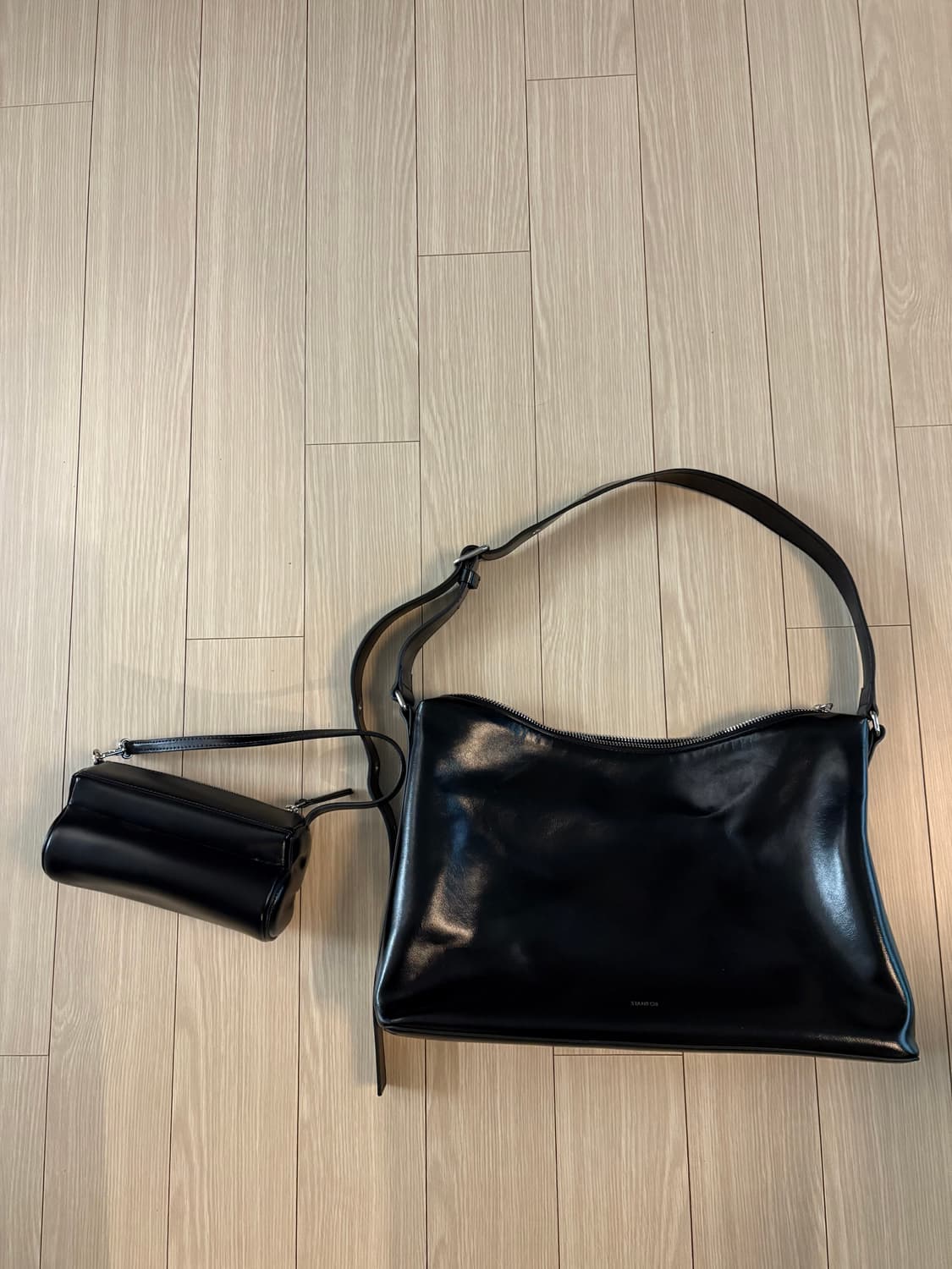 스탠드오일 호보백 상품이미지1