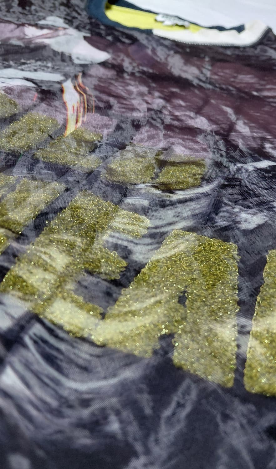 [M] 겐조(KENZO) 'Wild at Heart' 그래픽 기모 맨투맨 상품이미지5