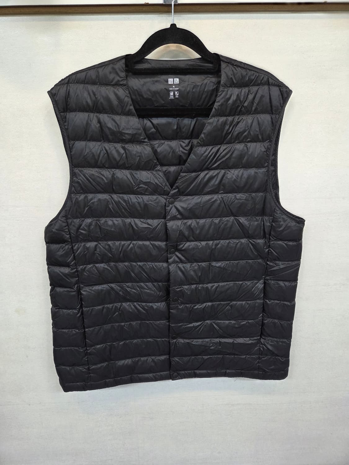 유니클로 경량 패딩조끼 xl 상품이미지1