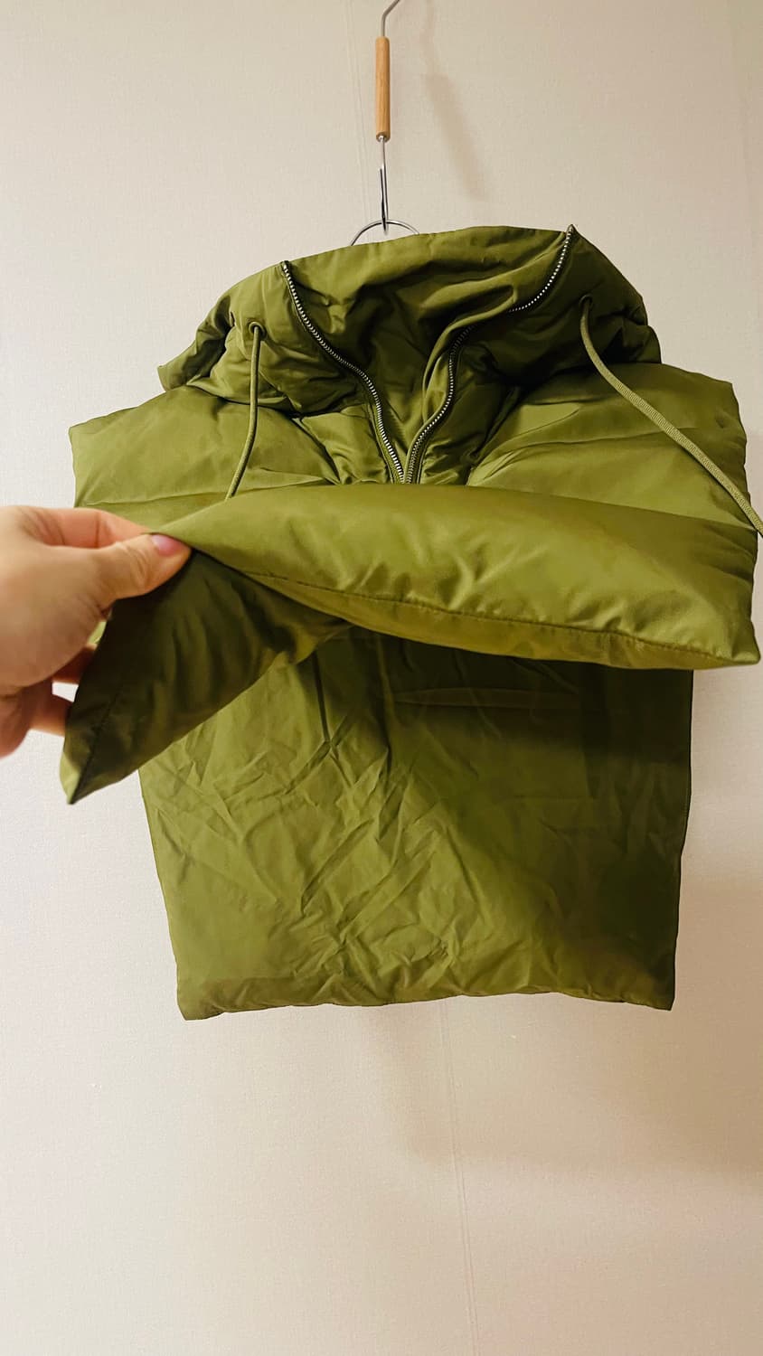 새상품) 코스 후디드 패딩 다운 베스트 바라클라바 상품이미지6