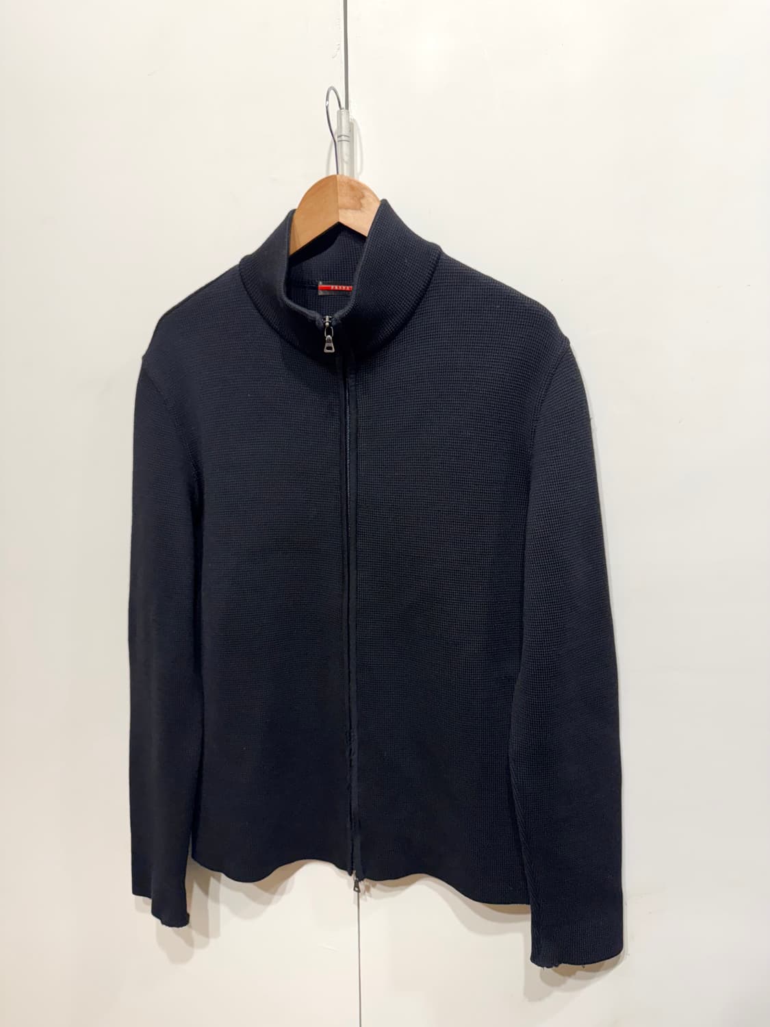 PRADA 프라다 데미지 울 니트 집업 상품이미지2