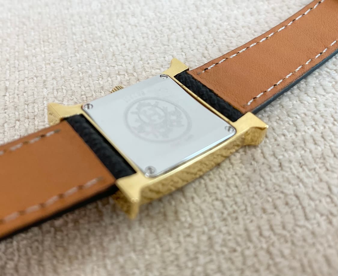 에르메스 H아워 1.201 금장 여성용 쿼츠 PM 사이즈 상품이미지10