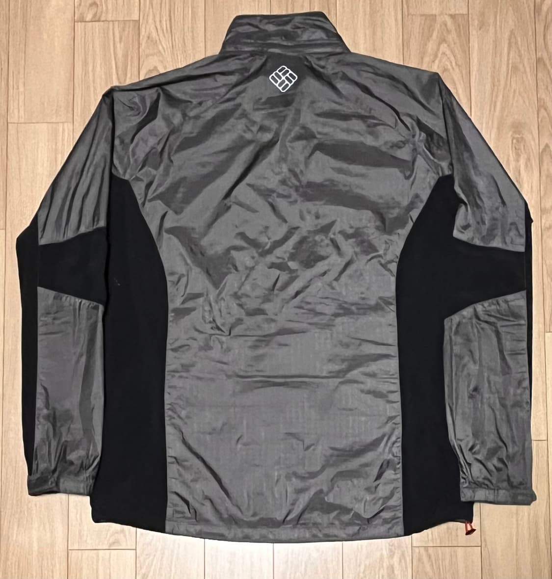 콜롬비아 바람막이 XL 회색 상품이미지4