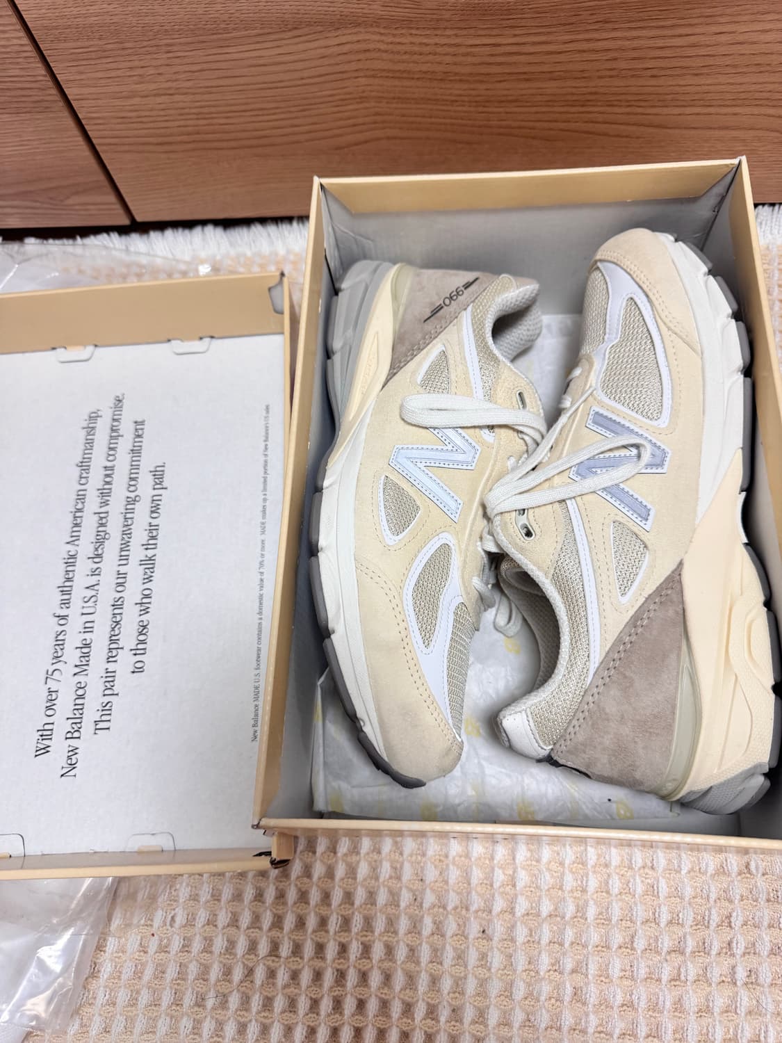 Size 285) 뉴발란스 에메레온도르 990v4 상품이미지1
