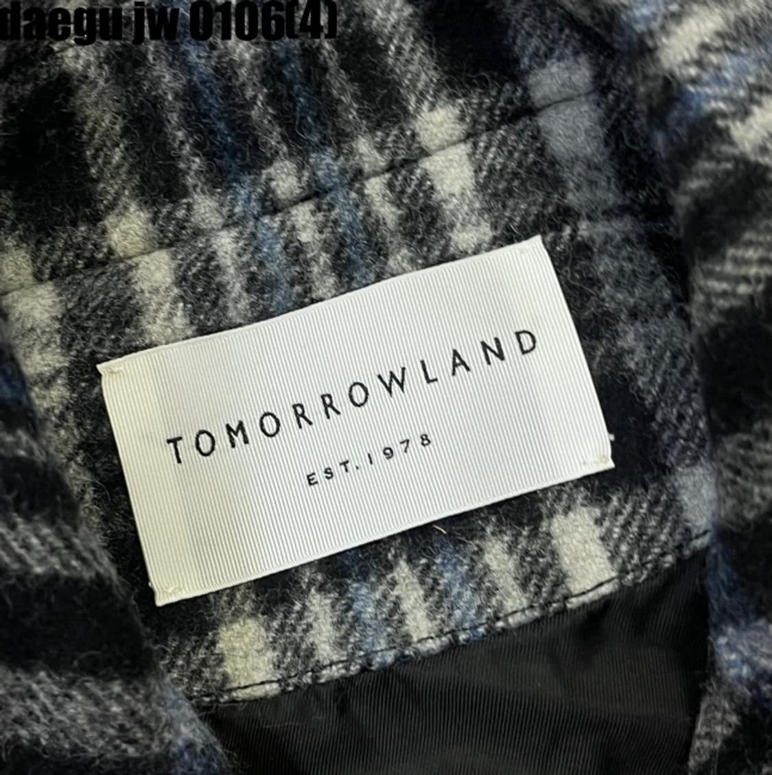 투모로우랜드 자켓 상품이미지4