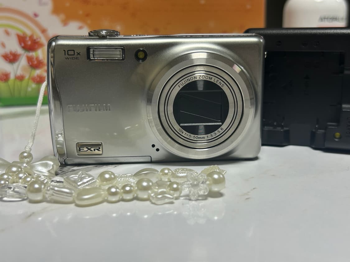 후지필름 f70exr 실버 디카 상품이미지1