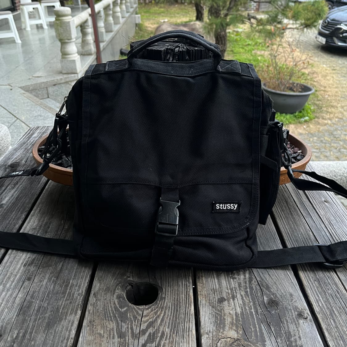 STUSSY 2000's messenger Bag 상품이미지6