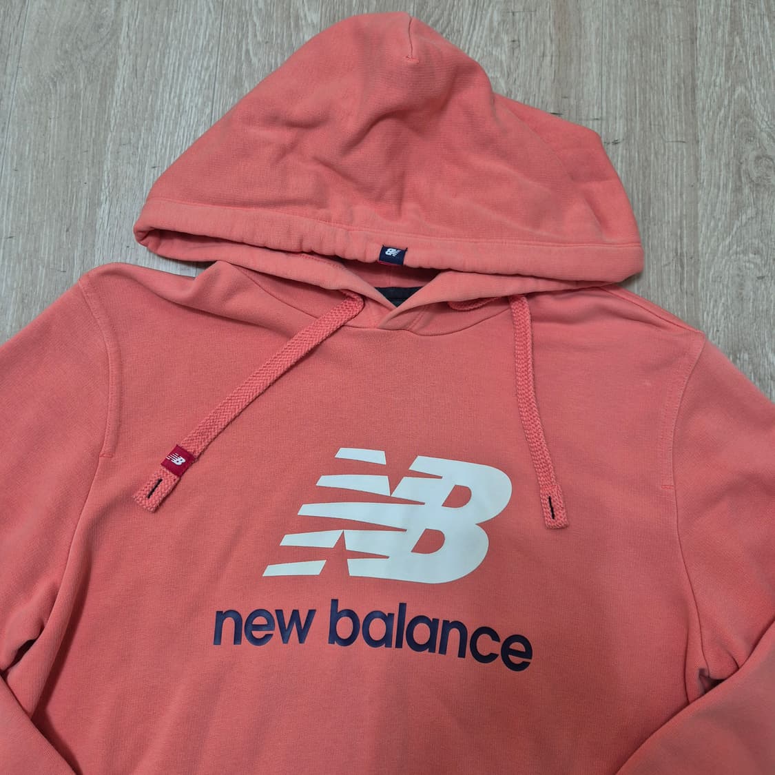 뉴발란스 여성 오리지널 빅로고 후드티 상품이미지2