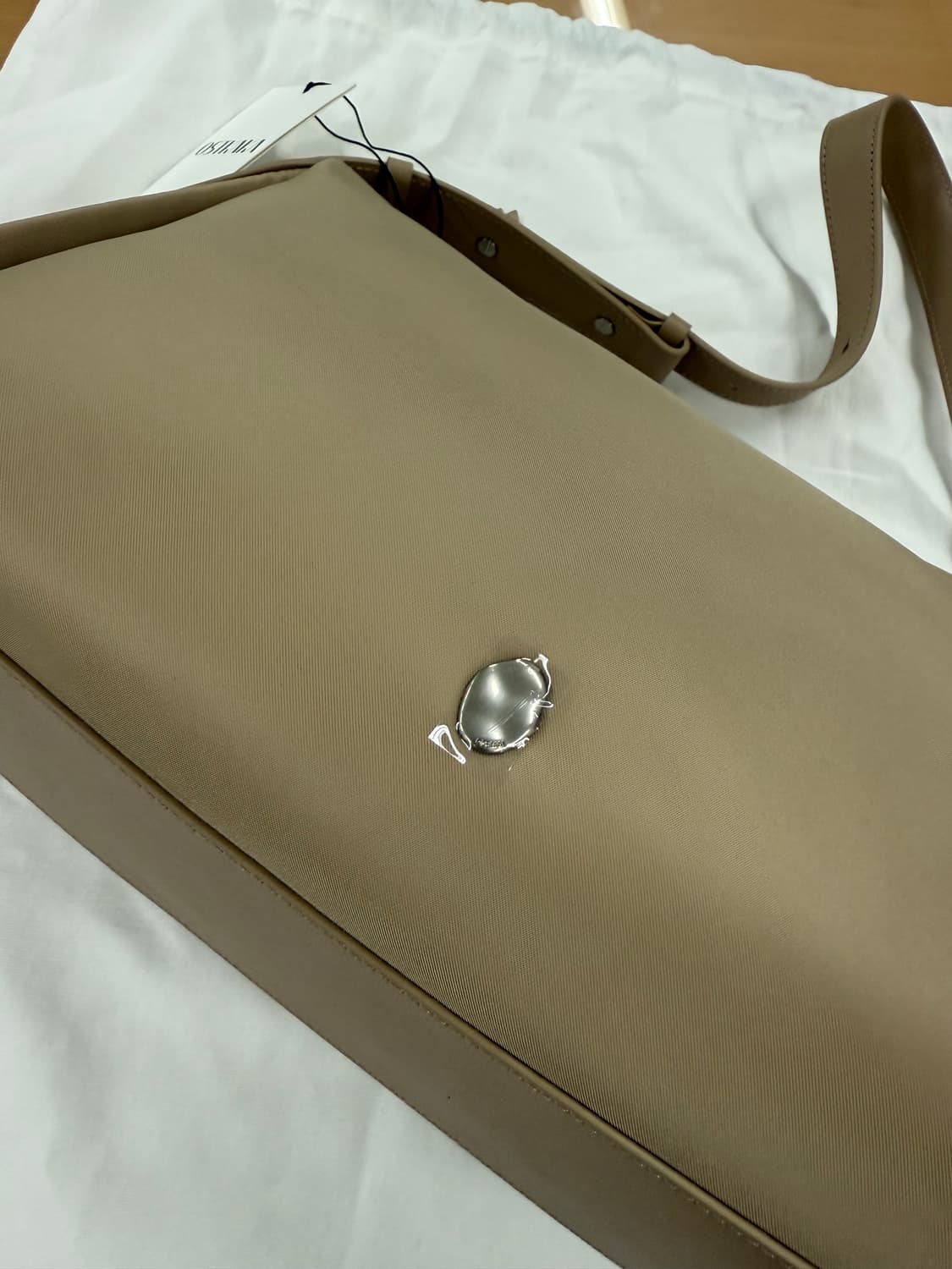 오스트카카 소프트숄더 나일론백 새상품 상품이미지4