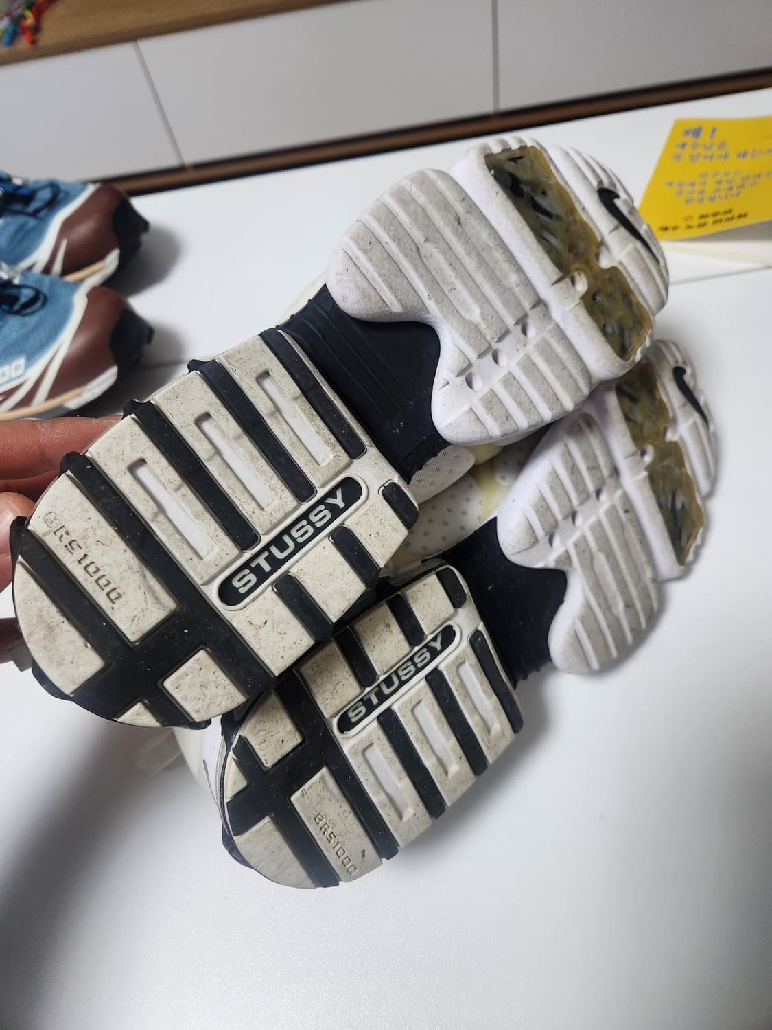 나이키 x 스투시 에어줌 스피리돈 쿠키니 상품이미지5