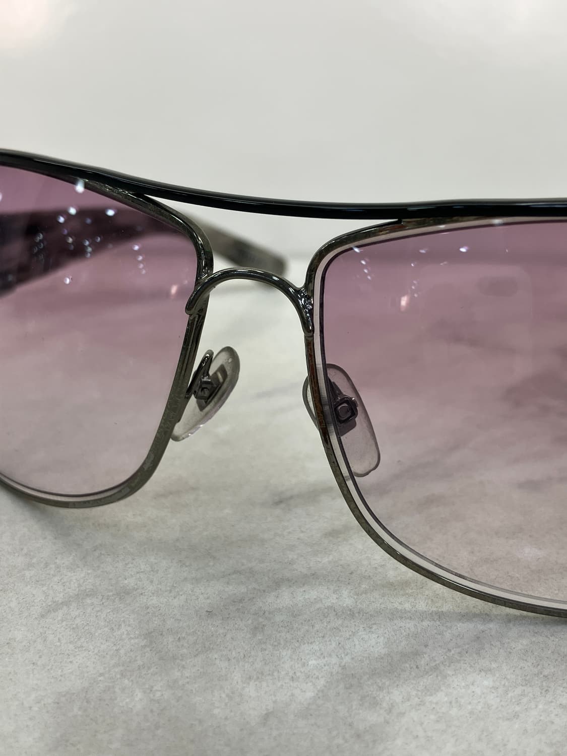 구찌 GUCCI 퍼플 틴트 커브드 선글라스(45g) 상품이미지5