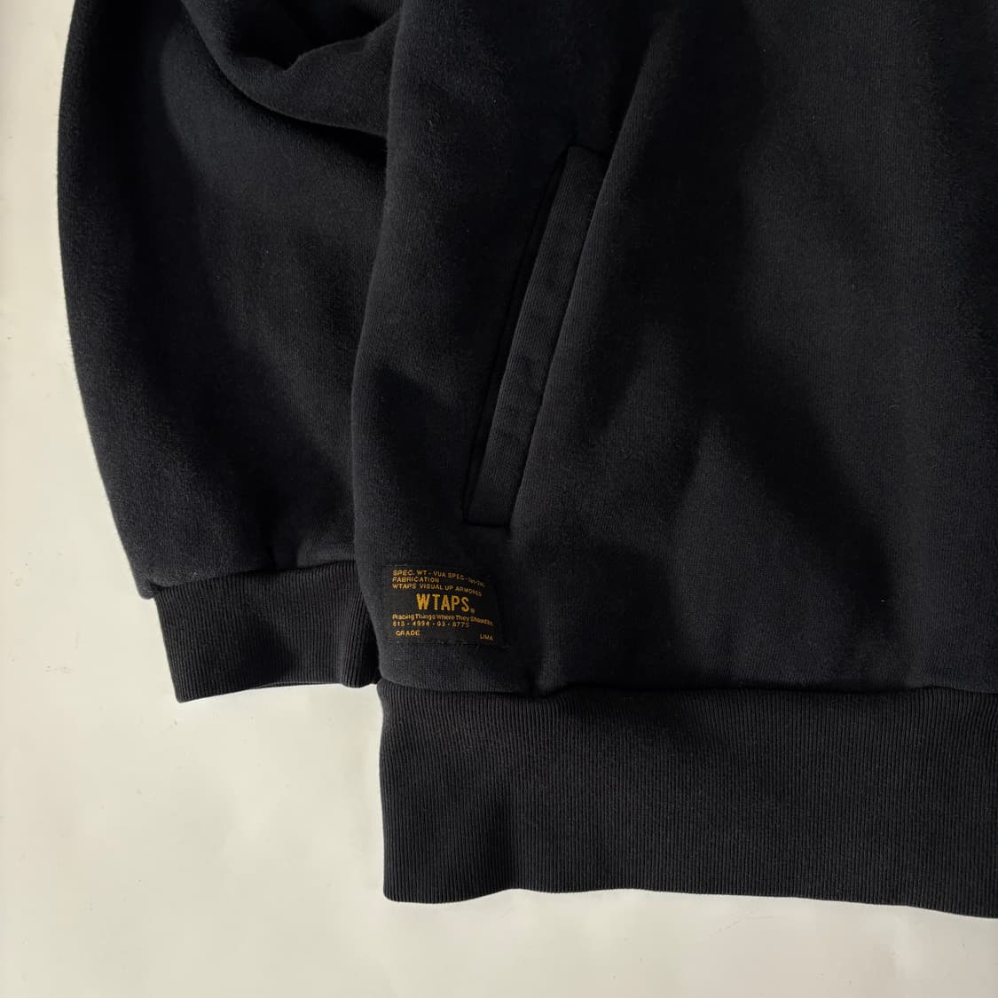 WTAPS 더블탭스 크로스본 후드티 상품이미지3