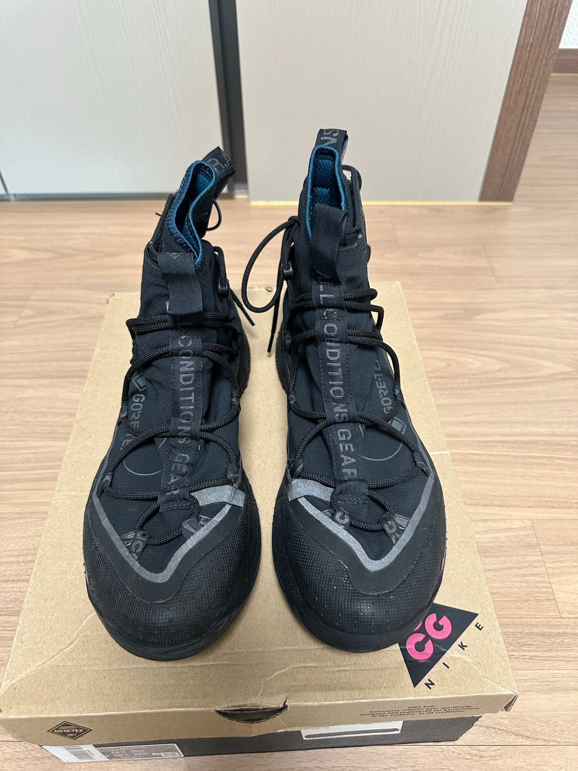 290 나이키 ACG 테라 안타틱 고어텍스 앤트러사이트 상품이미지3