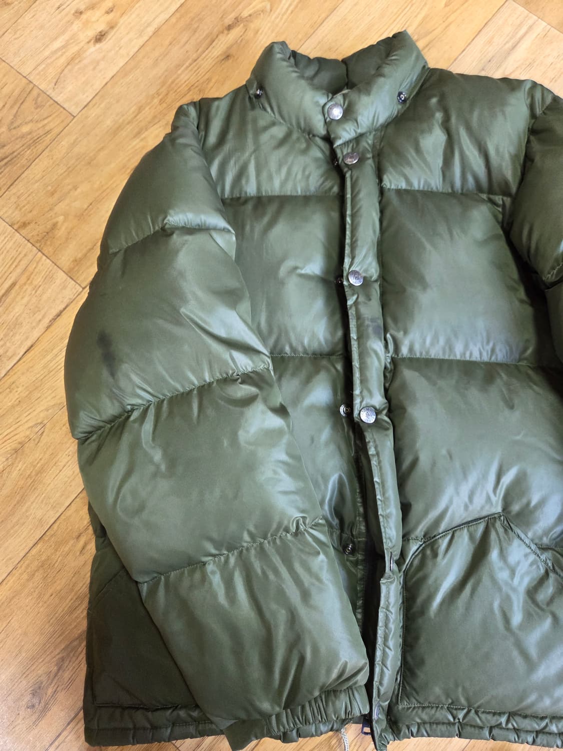 시에라디자인 80s 유광패딩 상품이미지3