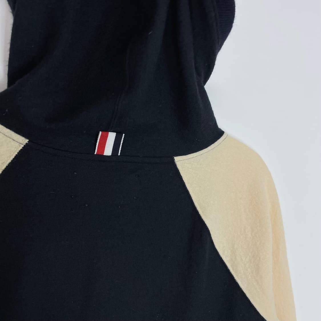 톰브라운 thom browne 후드 집업 상품이미지10