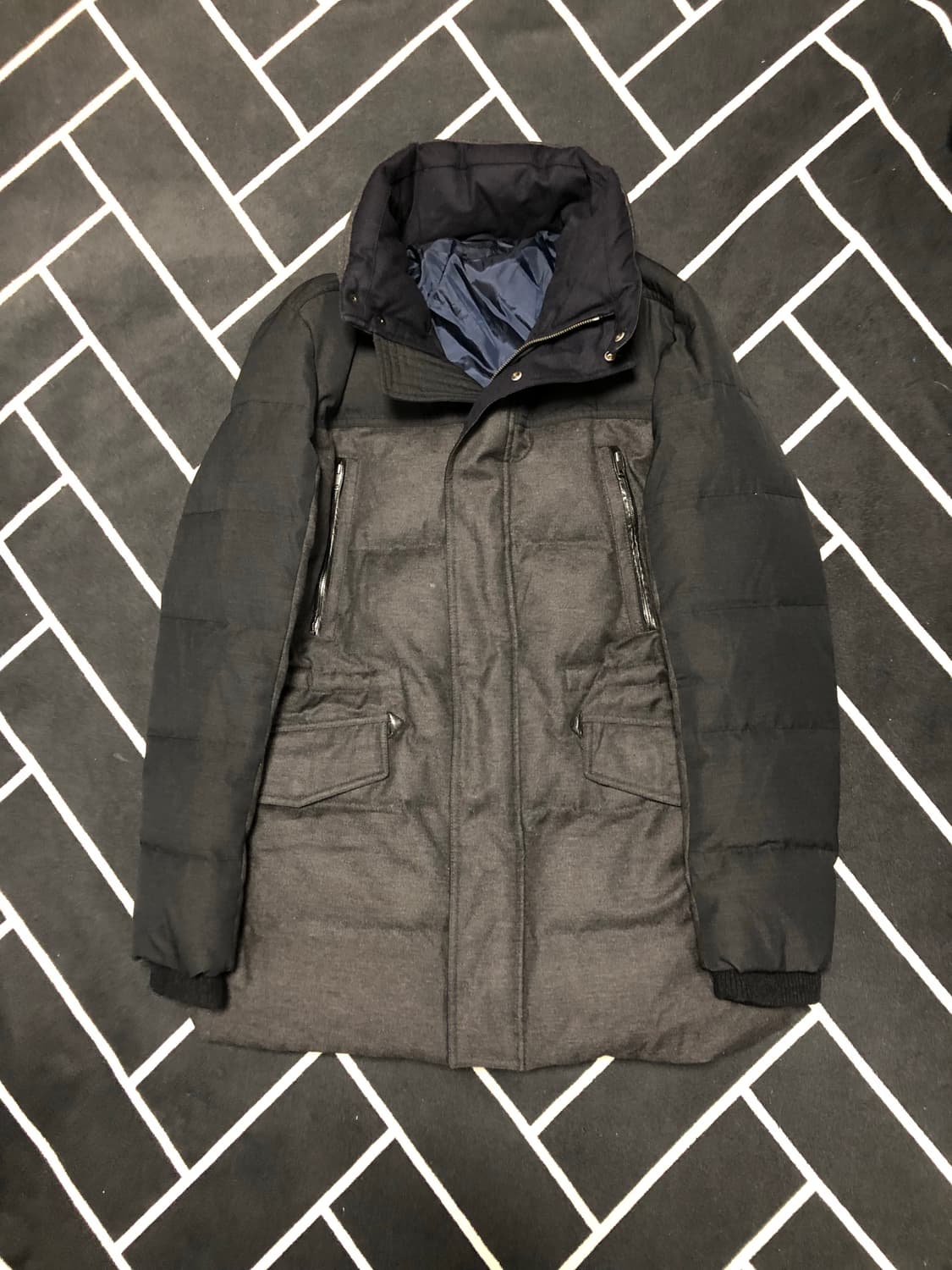 (횡재가)솔리드옴므 우영미 후드구스패딩/몽클레어스톤프라다톰포드톰브라운 상품이미지4