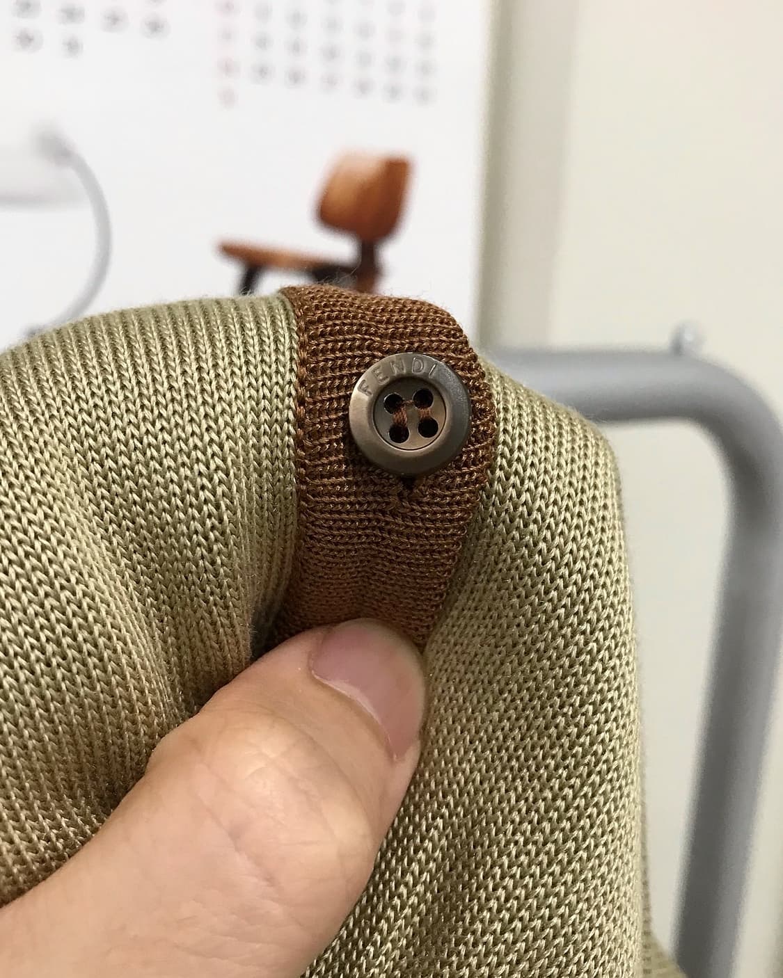 펜디 주카 백로고 은장 가디건 상품이미지4