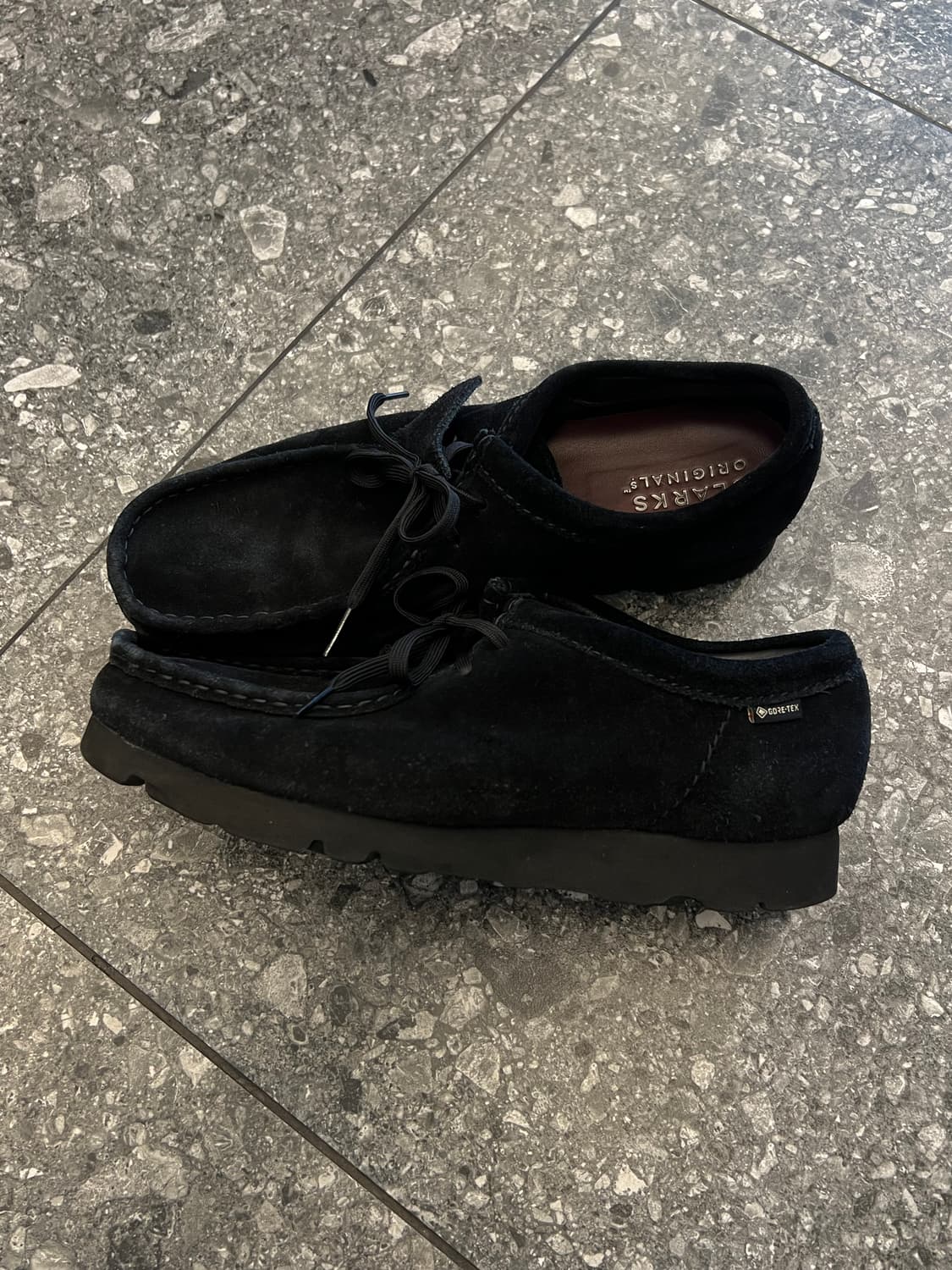 클락스 왈라비 고어텍스 처분  상품이미지1