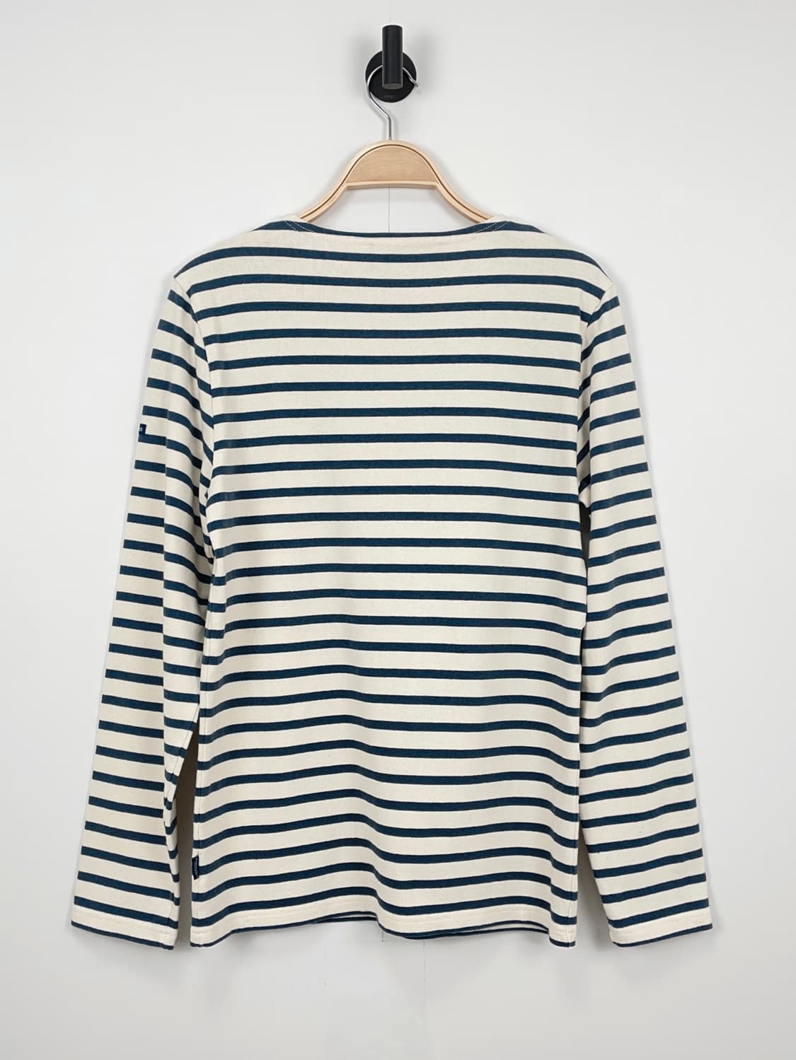 세인트 제임스 x 투써즈 콜라보 숄더 버튼 스트라이프 티셔츠 상품이미지3