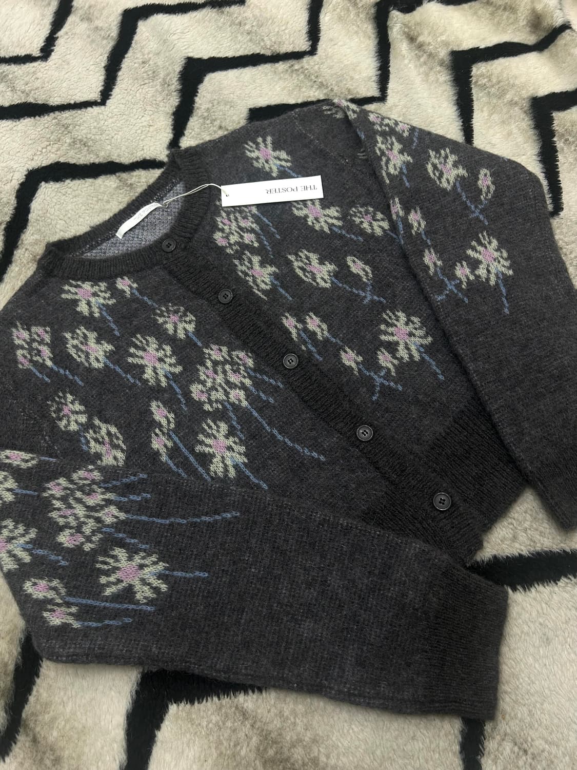 [Free]Poster 꽃무늬 울 가디건/그레이 상품이미지1