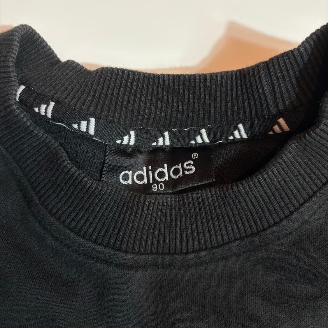 아디다스 빅로고 맨투맨  상품이미지5