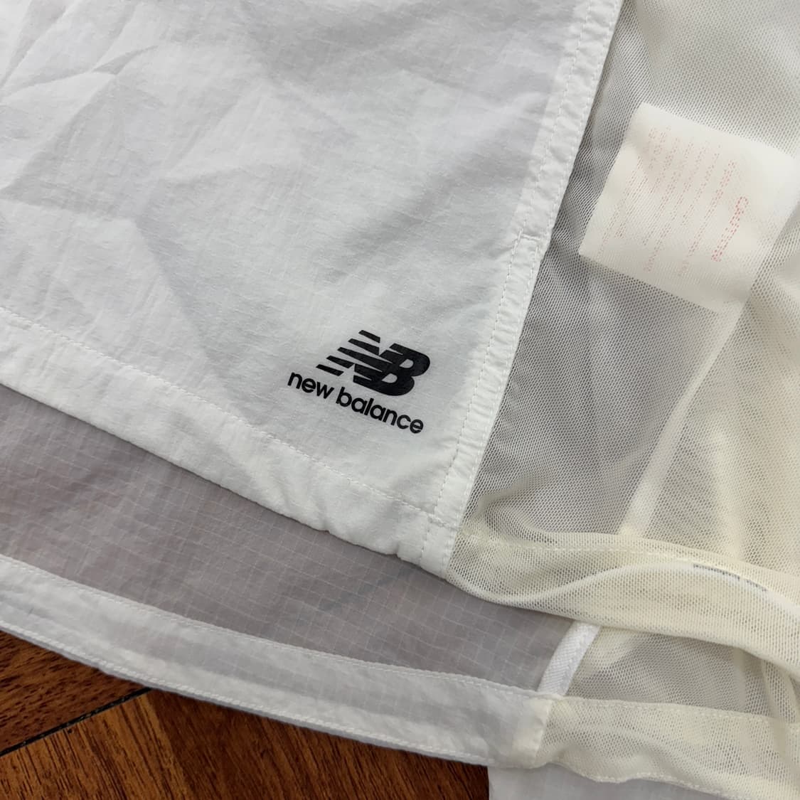 여성용 S 뉴발란스 초경량 바람막이 자켓  상품이미지4