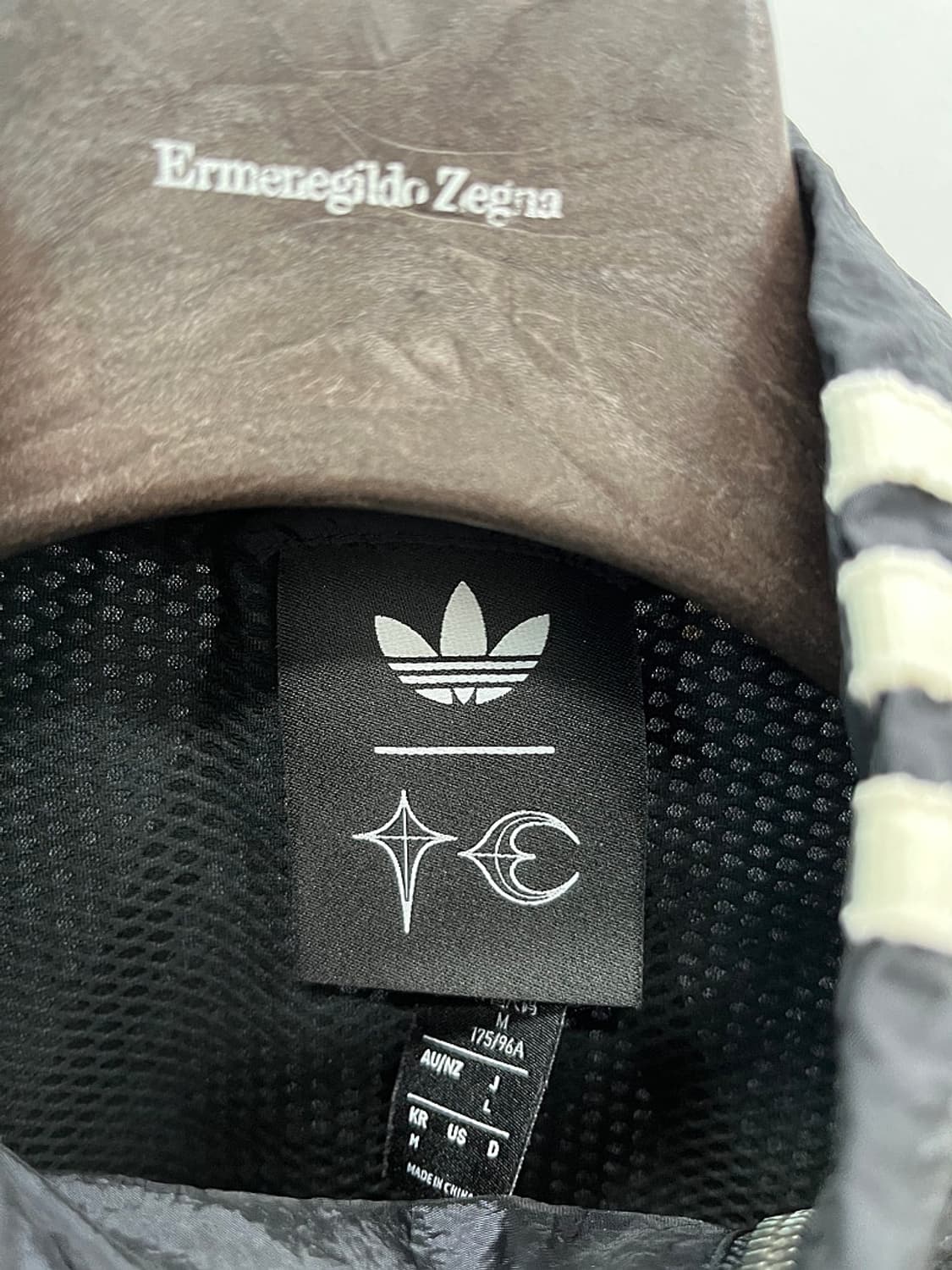 95-100) 아디다스 x 떠그클럽 우븐 트랙탑  상품이미지8