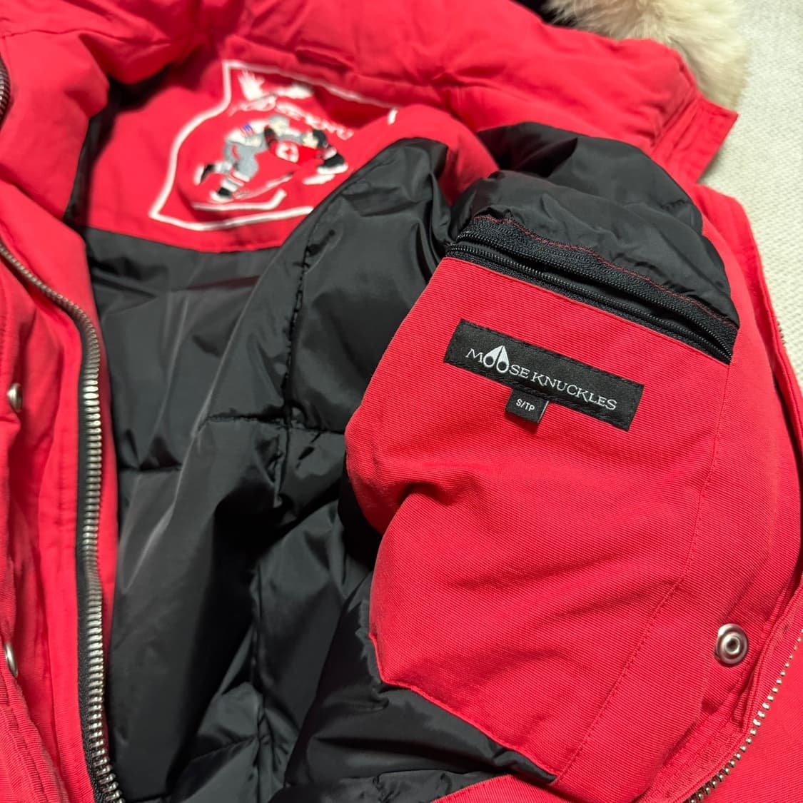 무스너클 스털링 패딩 자켓 (우먼스) 상품이미지4