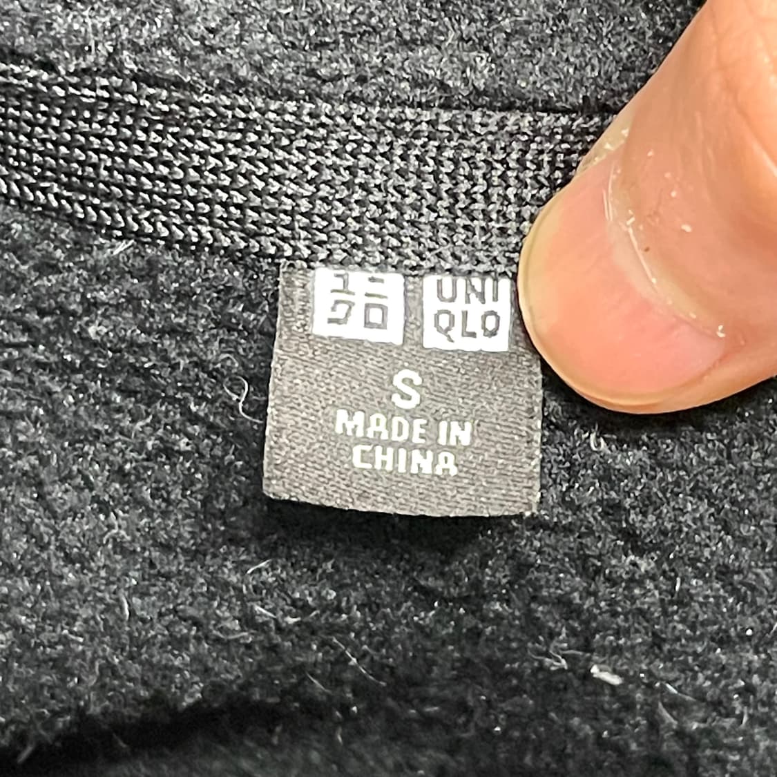 유니클로 블랙 플리스 집업 자켓 여성S 상품이미지3