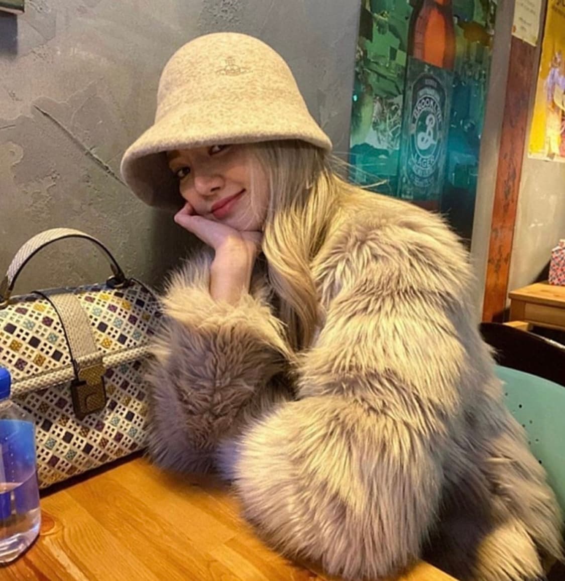 텍달린 새상품 비비안웨스트우드 울 버킷햇 모자 (엄청가벼움 연예인모자 상품이미지3