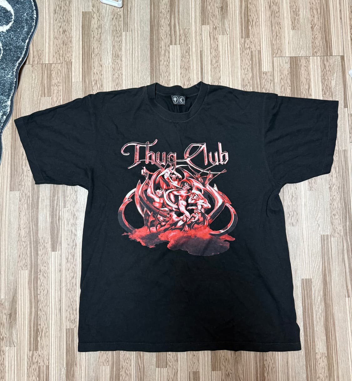 떠그클럽 사탄 반팔티 상품이미지1