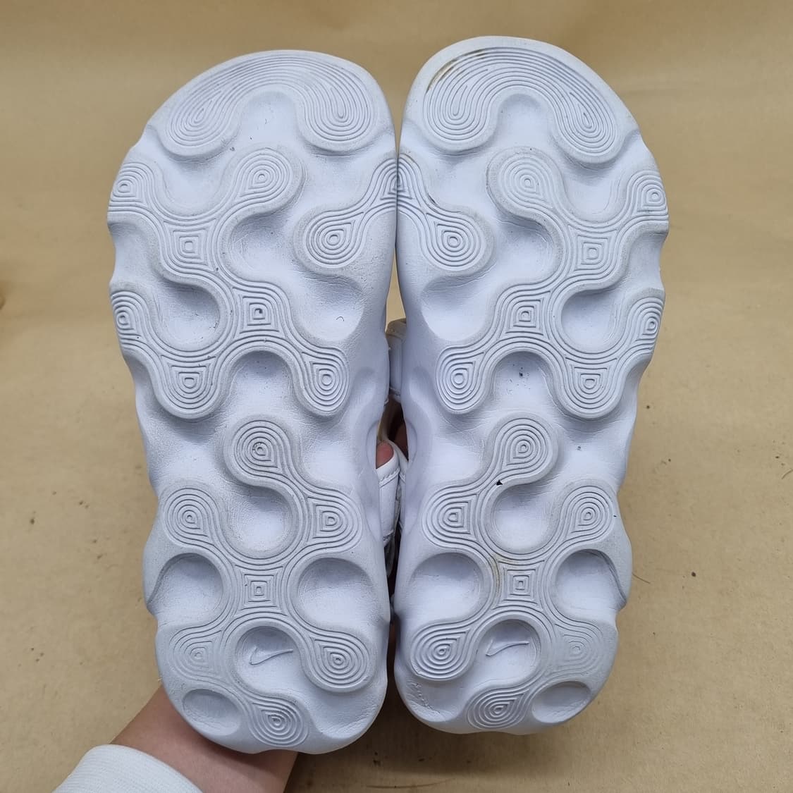 나이키 오아이스 여성 샌들 230 상품이미지3